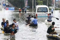 梦见洪水成功逃跑,梦见自己逃跑意味着你会遇到灾难